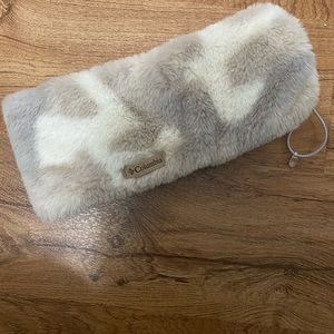 NEW Columbia Primrose Hill Headband